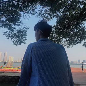 小南翻白眼流口水流眼泪视频
